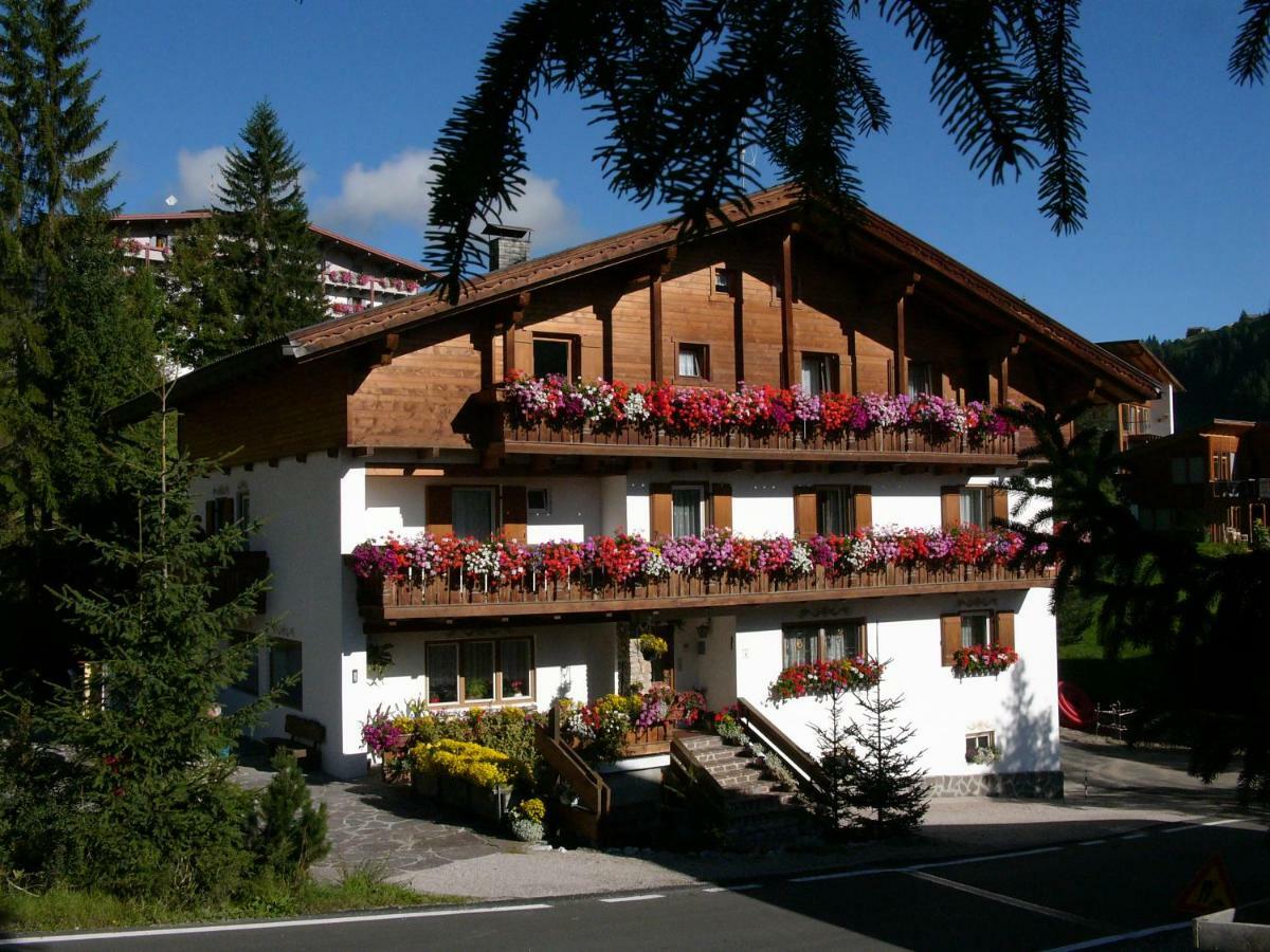 Bed and Breakfast Garni Flurida Badia  Exterior foto